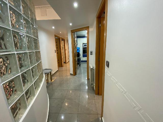 Imagen 7 Inmueble 299955 - Piso en venta en Barberà Del Vallès / A  3 minutos del ajuntamiento de barbera del valles 