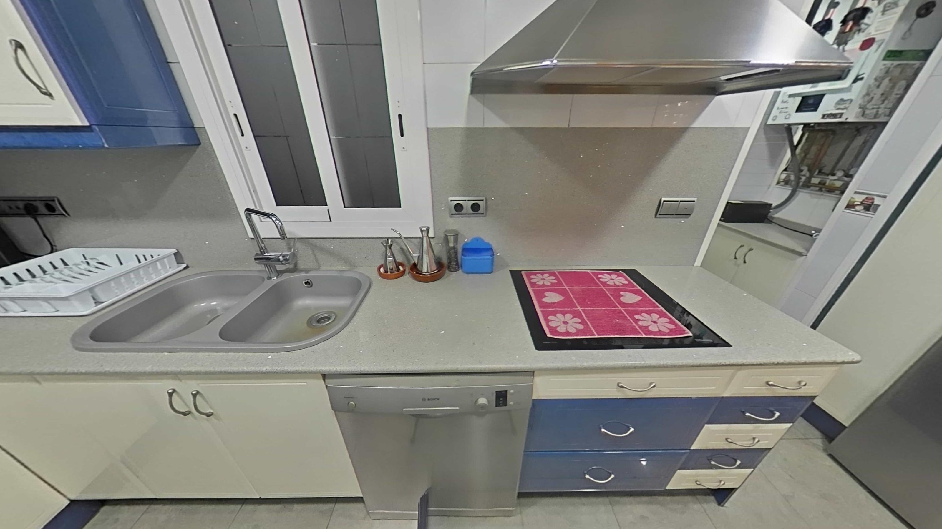 Imagen 24 Piso en venta en Barberà Del Vallès / A  3 minutos del ajuntamiento de barbera del valles 