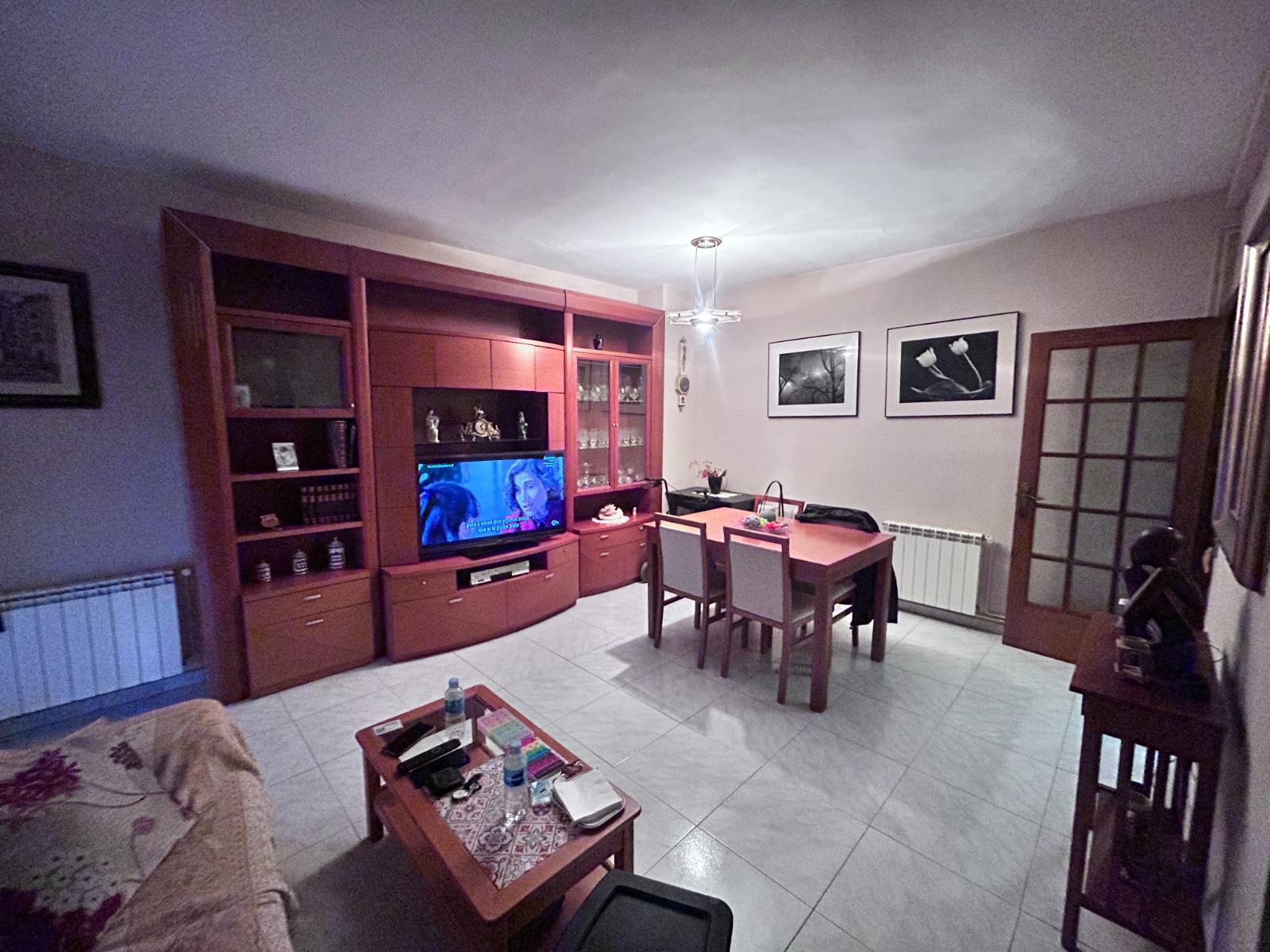 Imagen 2 Piso en venta en Sabadell / Can Rull, a 5 minutos del Parc Catalunya de Sabadell