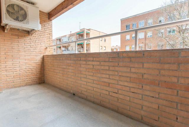 Imagen 2 Inmueble 300159 - Piso en venta en Sabadell / Can Rull, a 5 minutos del Parc Catalunya de Sabadell