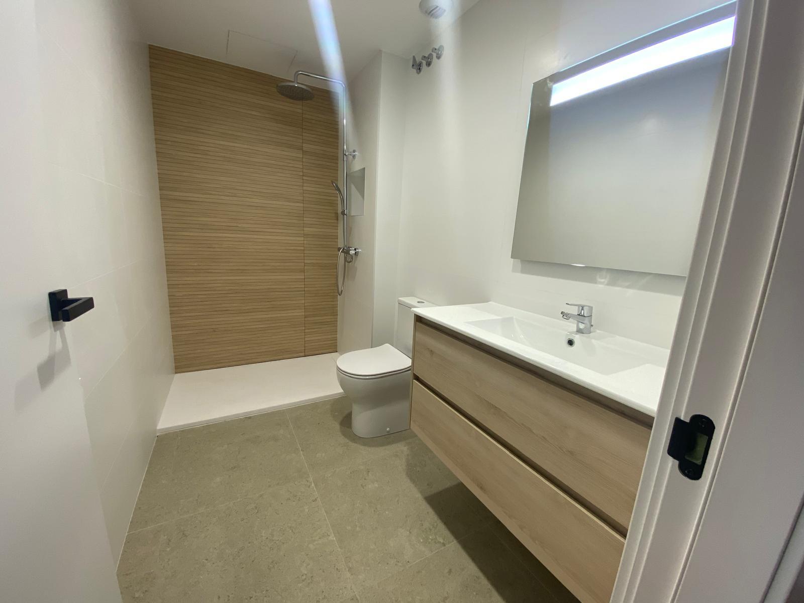 Imagen 11 Piso en venta en Sabadell / Al lado del colegio Escola Pia 