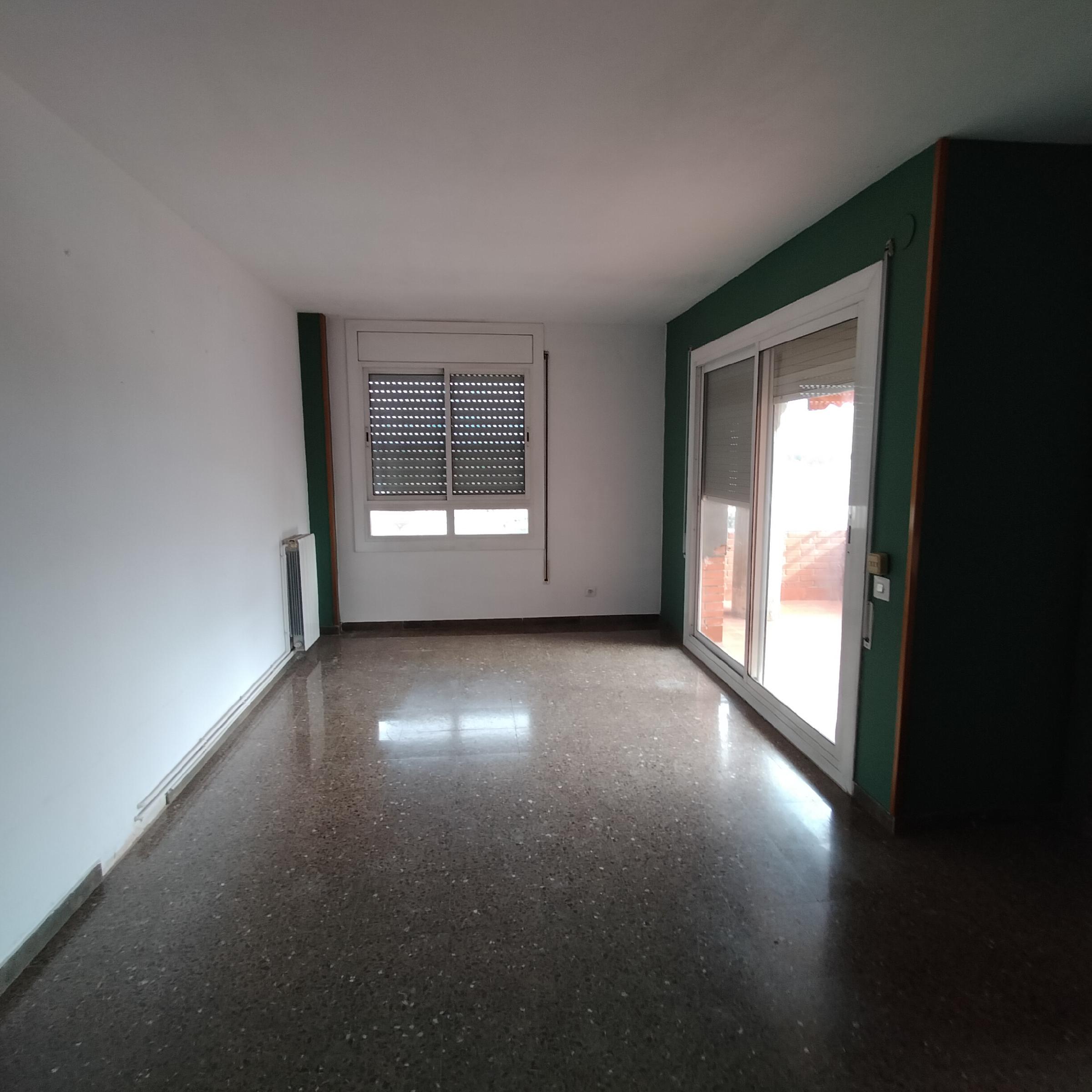Imagen 3 Piso en venta en Sabadell / Junto a Parc Tauli