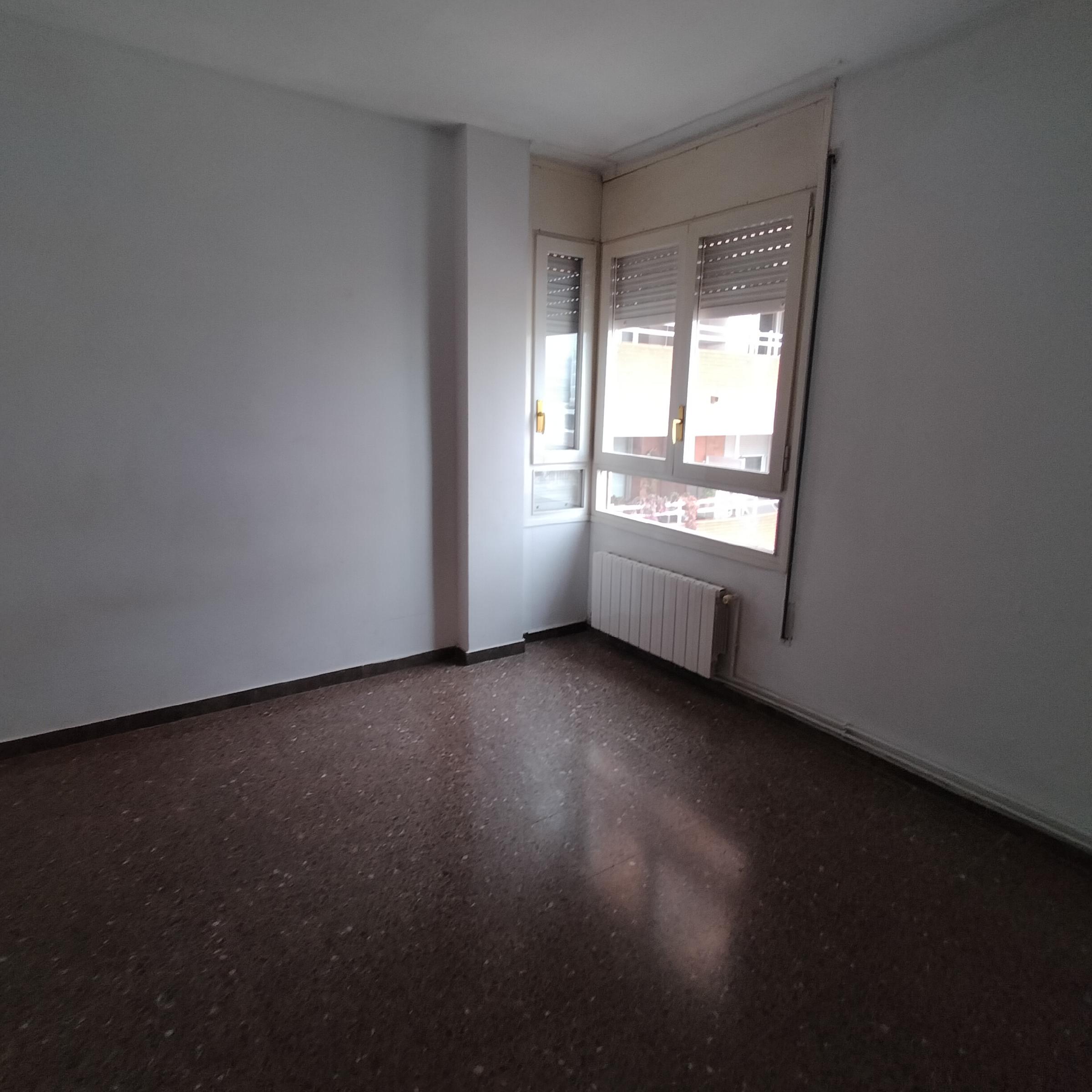 Imagen 6 Piso en venta en Sabadell / Junto a Parc Tauli