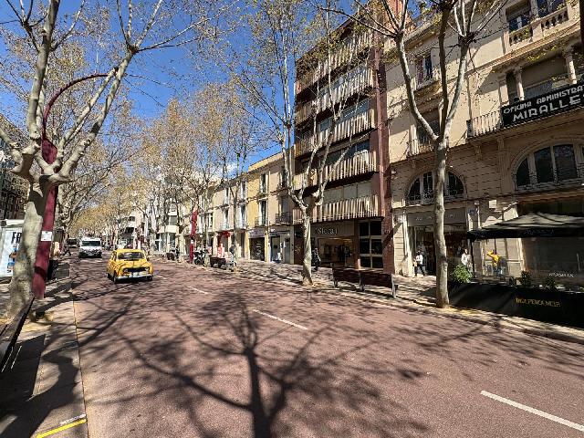 Imagen 7 Inmueble 300478 - Casa Adosada en venta en Sabadell / Casa tipo inglesa a muy pocos pasos de la misma Rambla