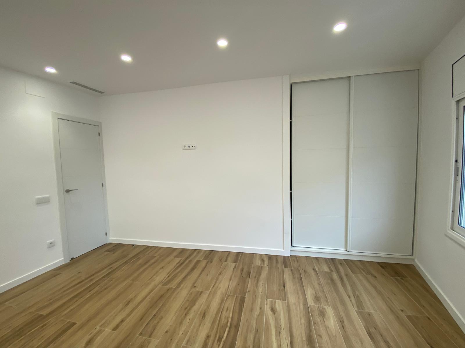 Imagen 7 Piso en venta en Sabadell / Poblenou junto al centro Civic 