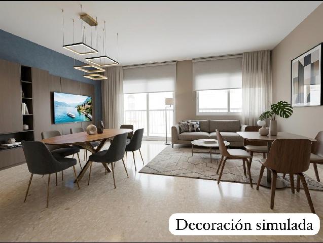 Imagen 2 Inmueble 300732 - Casa en venta en Sabadell / A 1 minuto del Corte Ingles y el Parc de Catalunya
