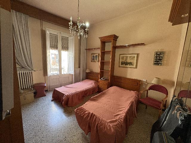Imagen 10 Inmueble 300783 - Casa Adosada en venta en Sabadell / Centre junto a calle Salut