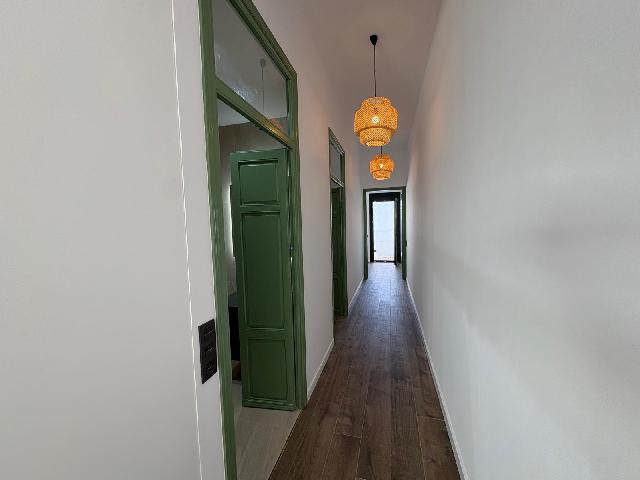 Imagen 5 Inmueble 300979 - Casa Adosada en venta en Sabadell / Reformado a estrenar, a 5 minutos de Renfe-Centro