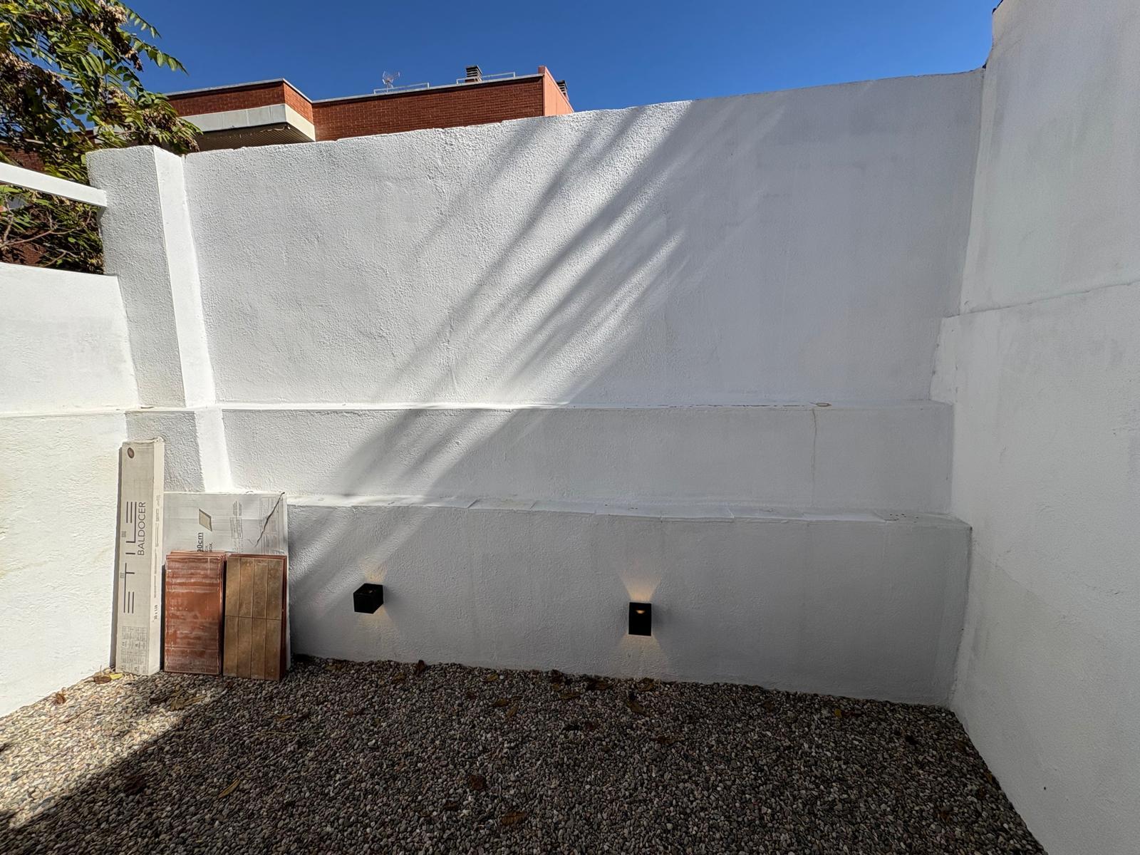 Imagen 25 Casa Adosada en venta en Sabadell / Reformado a estrenar, a 5 minutos de Renfe-Centro