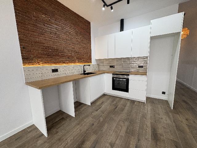 Imagen 14 Inmueble 300979 - Casa Adosada en venta en Sabadell / Reformado a estrenar, a 5 minutos de Renfe-Centro