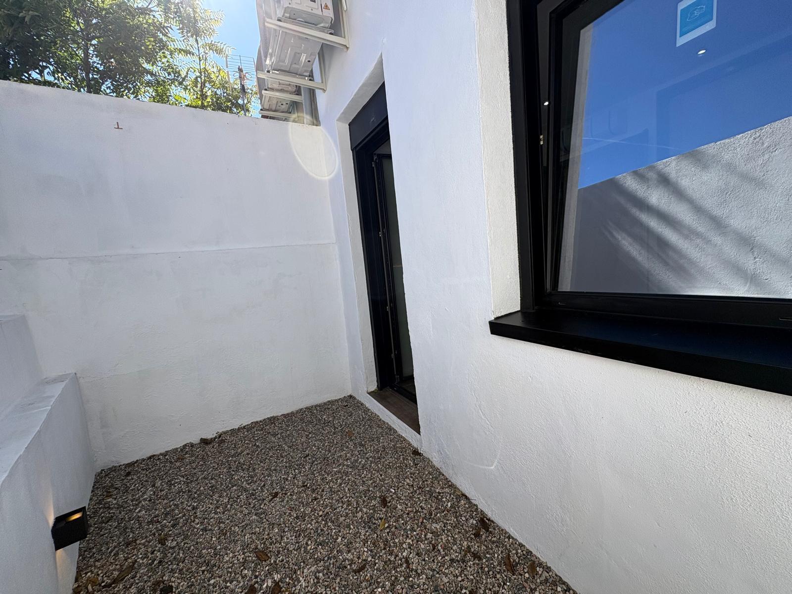 Imagen 27 Casa Adosada en venta en Sabadell / Reformado a estrenar, a 5 minutos de Renfe-Centro