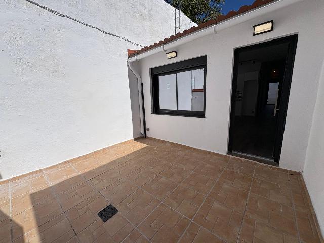 Imagen 9 Inmueble 300979 - Casa Adosada en venta en Sabadell / Reformado a estrenar, a 5 minutos de Renfe-Centro