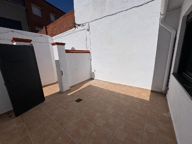 Imagen 34 Inmueble 300979 - Casa Adosada en venta en Sabadell / Reformado a estrenar, a 5 minutos de Renfe-Centro