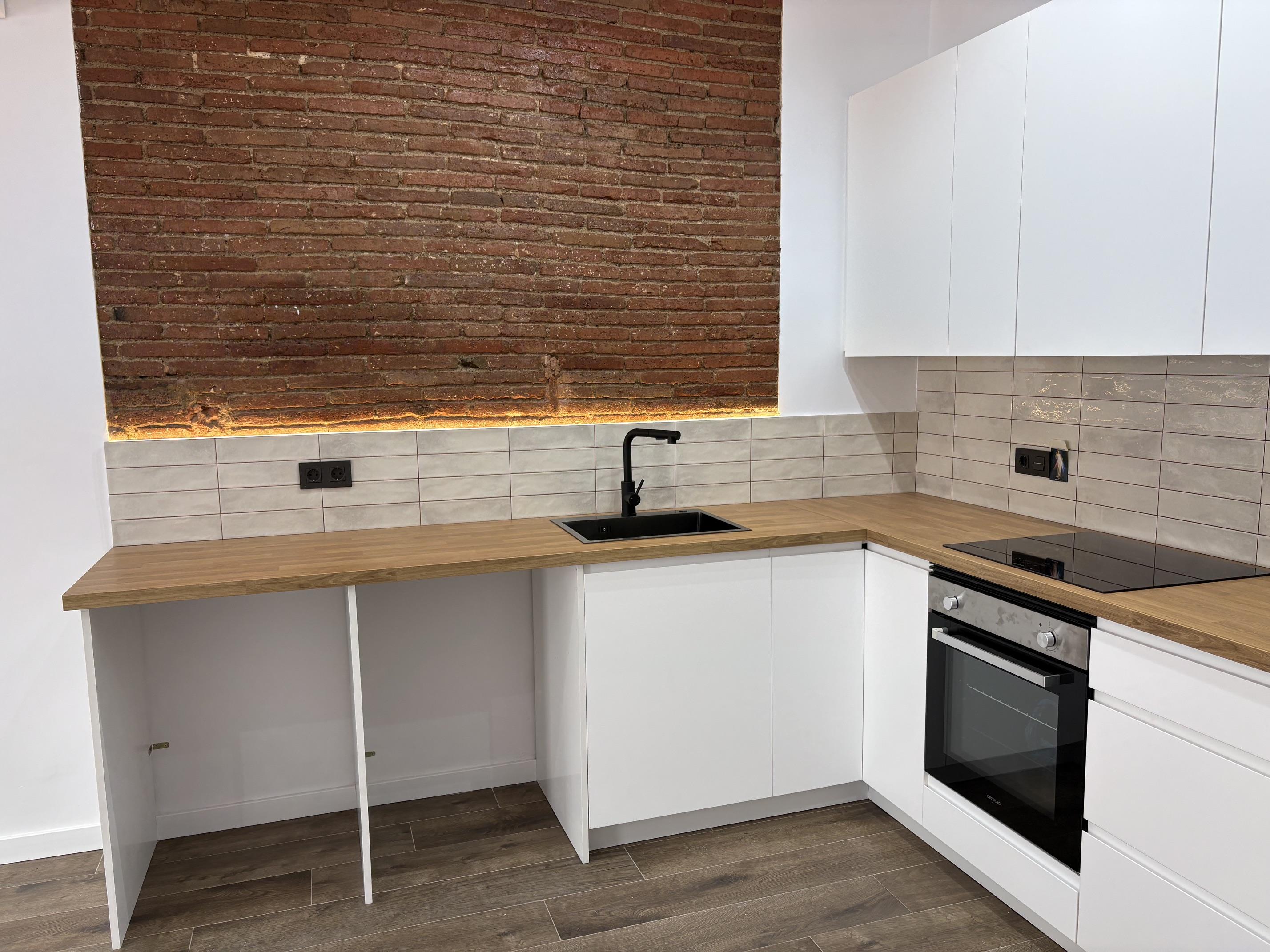 Imagen 17 Planta Baja en venta en Sabadell / Reformado a estrenar, a 5 minutos de Renfe-Centro