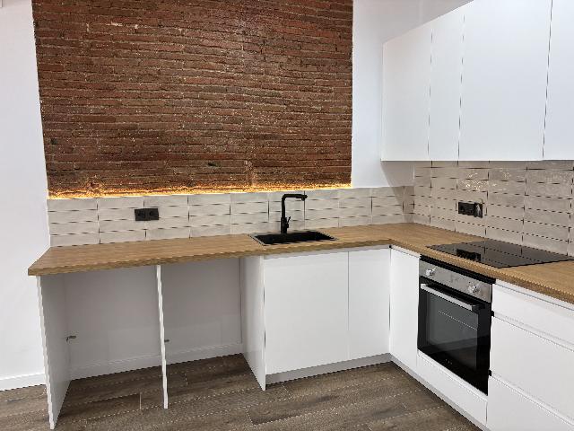 Imagen 17 Inmueble 300979 - Casa Adosada en venta en Sabadell / Reformado a estrenar, a 5 minutos de Renfe-Centro