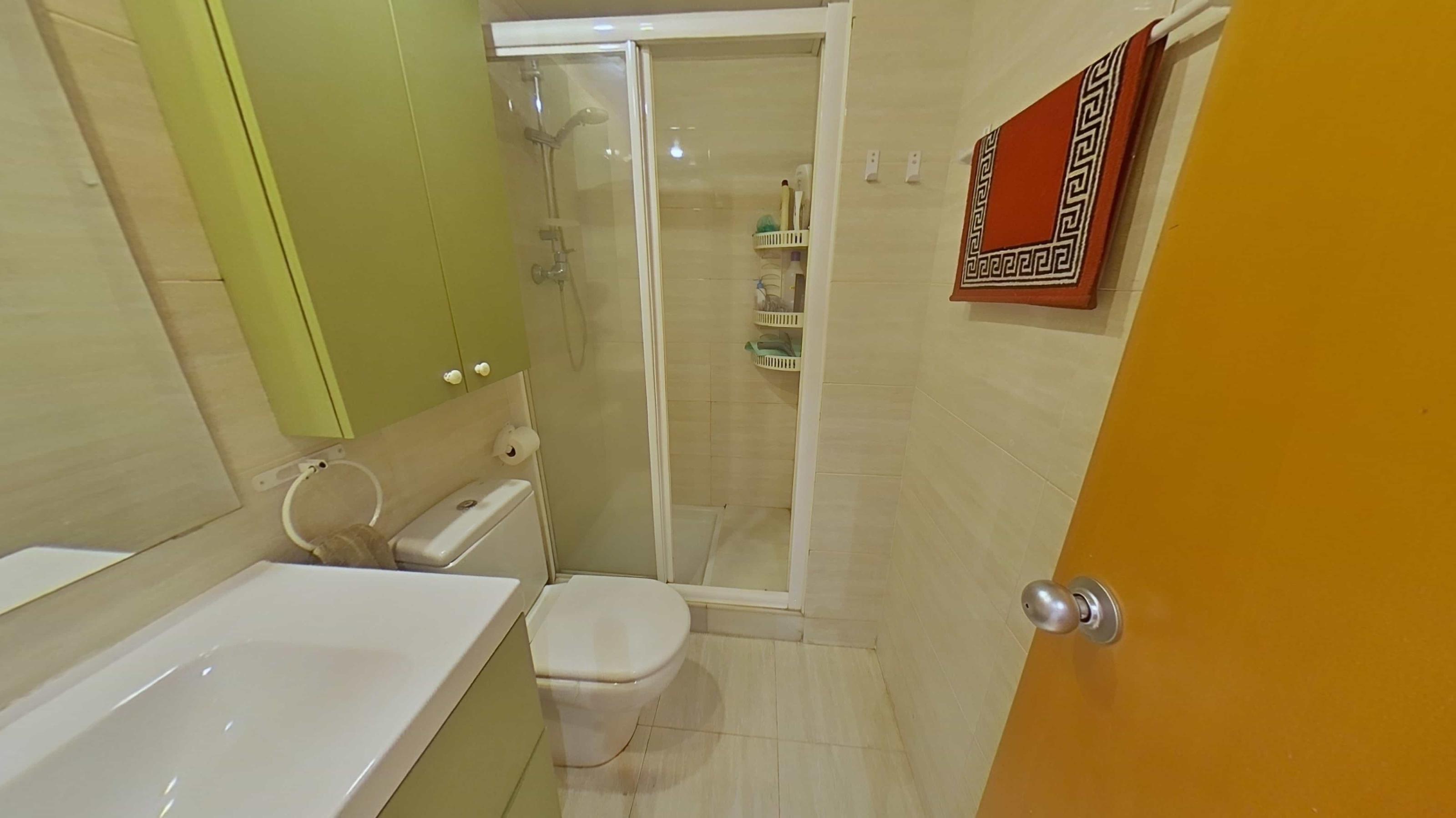 Imagen 13 Piso en venta en Cerdanyola Del Vallès / Al lado de Can Xarau