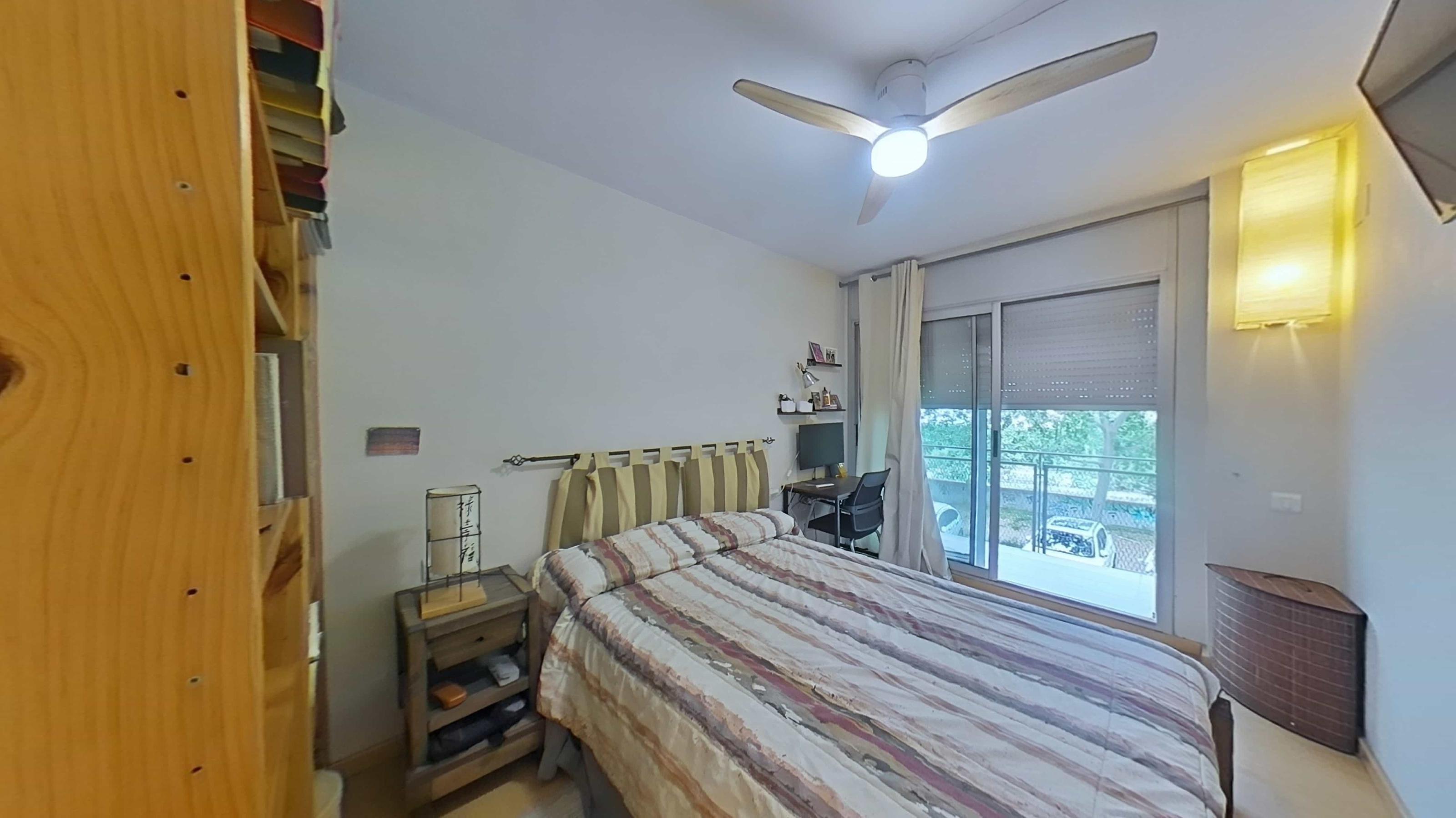 Imagen 9 Piso en venta en Cerdanyola Del Vallès / Al lado de Can Xarau