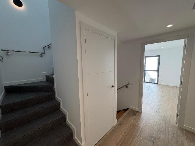 Imagen 4 Inmueble 301850 - Dúplex en alquiler en Sabadell / Obra nueva, dúplex a estrenar junto al mismo Ajuntament 