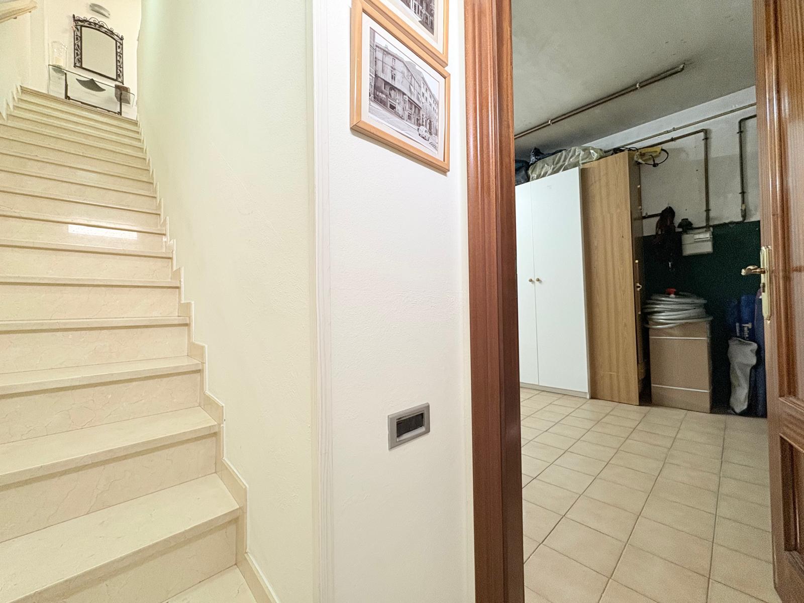 Imagen 15 Casa Adosada en venta en Sabadell / Poblenou junto al centro Civic 