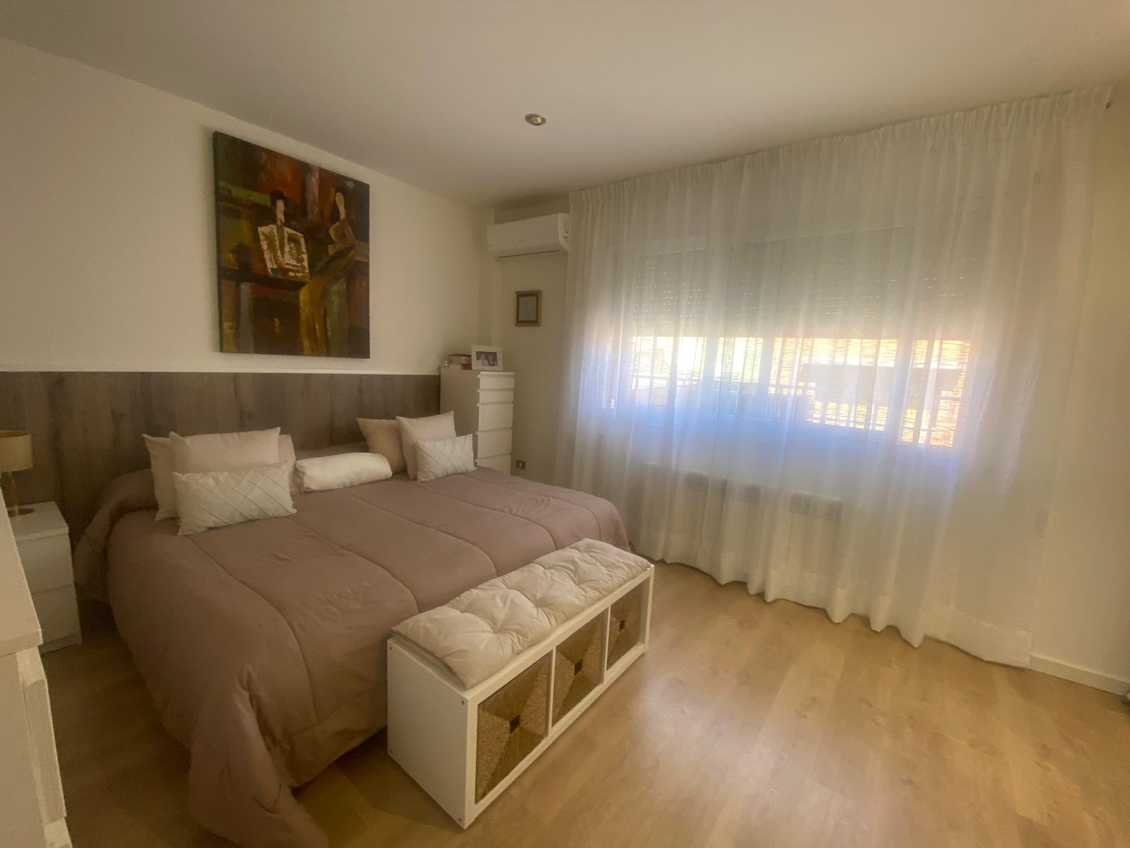 Imagen 11 Casa Adosada en venta en Sabadell / Poblenou junto al centro Civic 