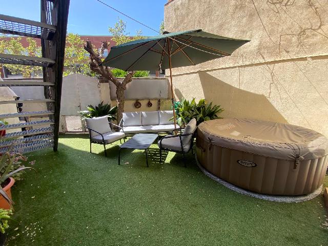 Imagen 14 Inmueble 301909 - Casa Adosada en venta en Sabadell / Poblenou junto al centro Civic 