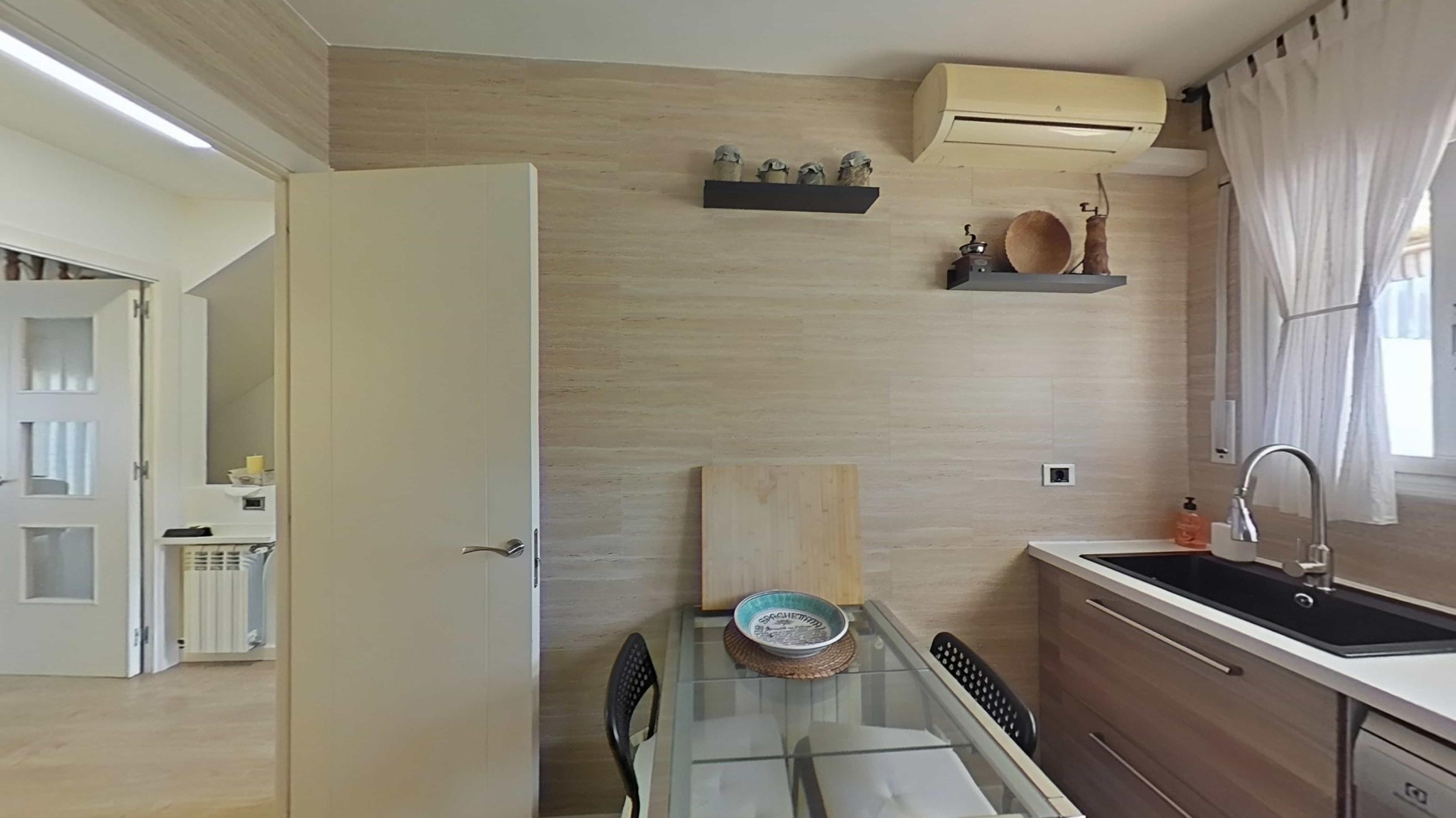 Imagen 35 Casa Adosada en venta en Sabadell / Poblenou junto al centro Civic 