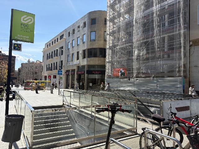 Imagen 4 Inmueble 301920 - Piso en venta en Sabadell / Junto Rambla y cerca de todos los servicios