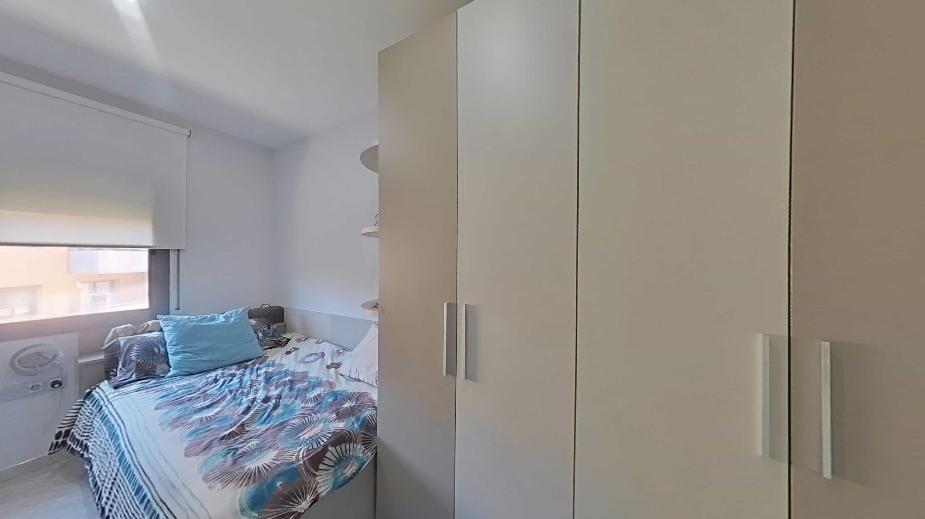 Imagen 19 Piso en venta en Montcada I Reixac / Junto al Lidl. Finca semi-nueva con parquing incluido.