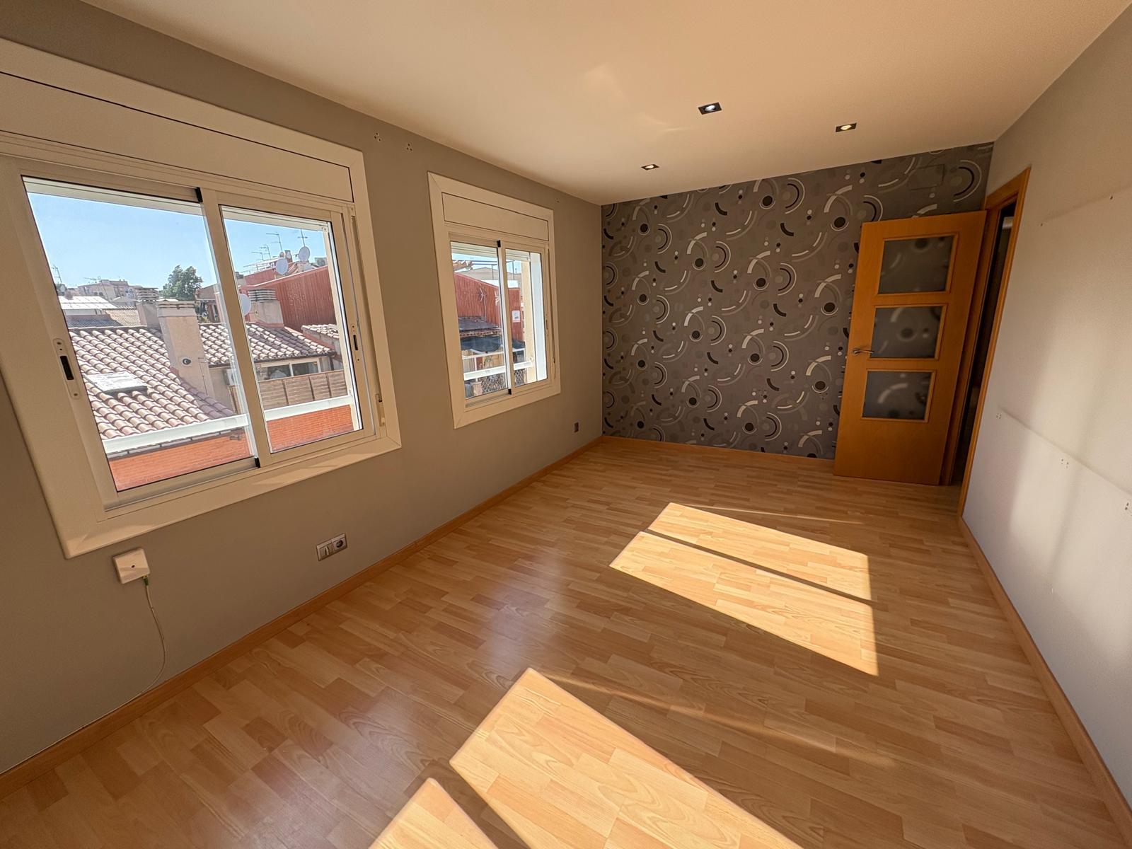 Imagen 2 Piso en venta en Sabadell / Totalmente reformado a unos pasos del Parc Catalunya