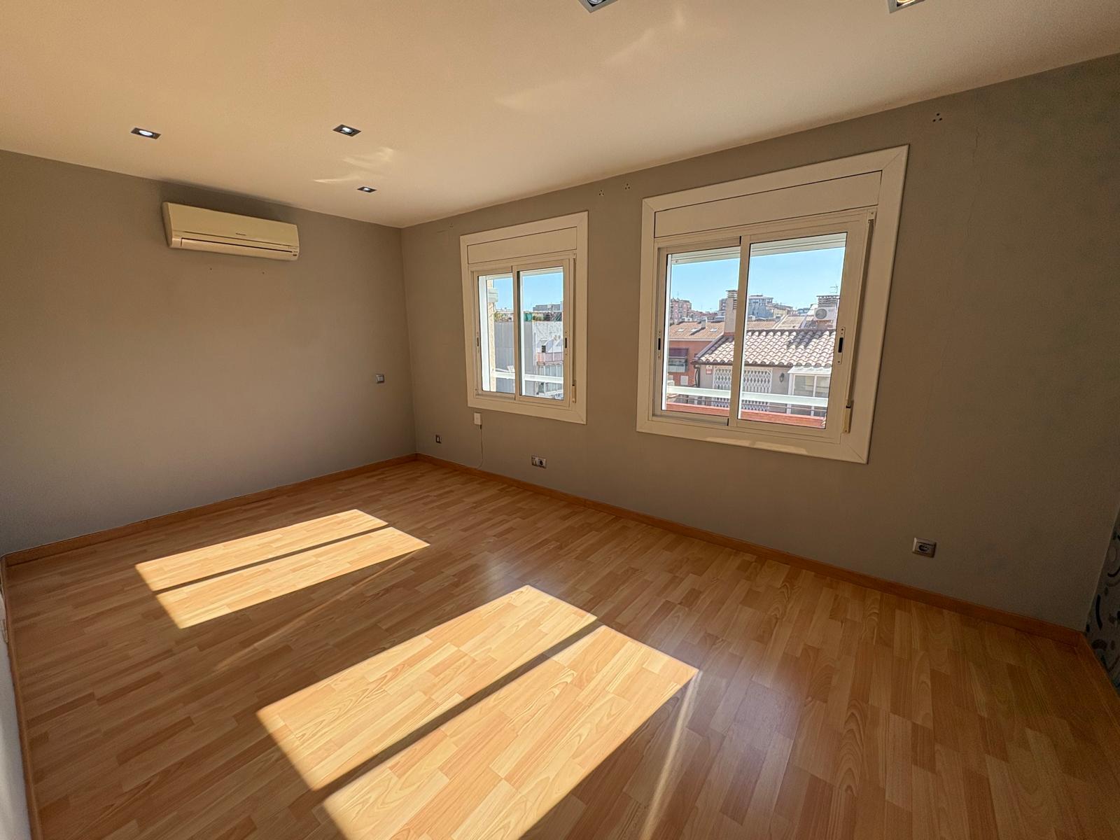 Imagen 6 Piso en venta en Sabadell / Totalmente reformado a unos pasos del Parc Catalunya