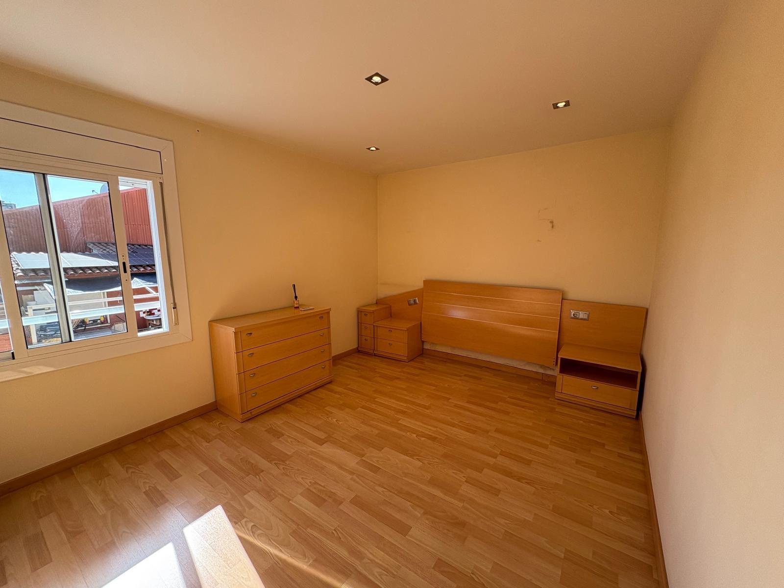 Imagen 15 Piso en venta en Sabadell / Totalmente reformado a unos pasos del Parc Catalunya