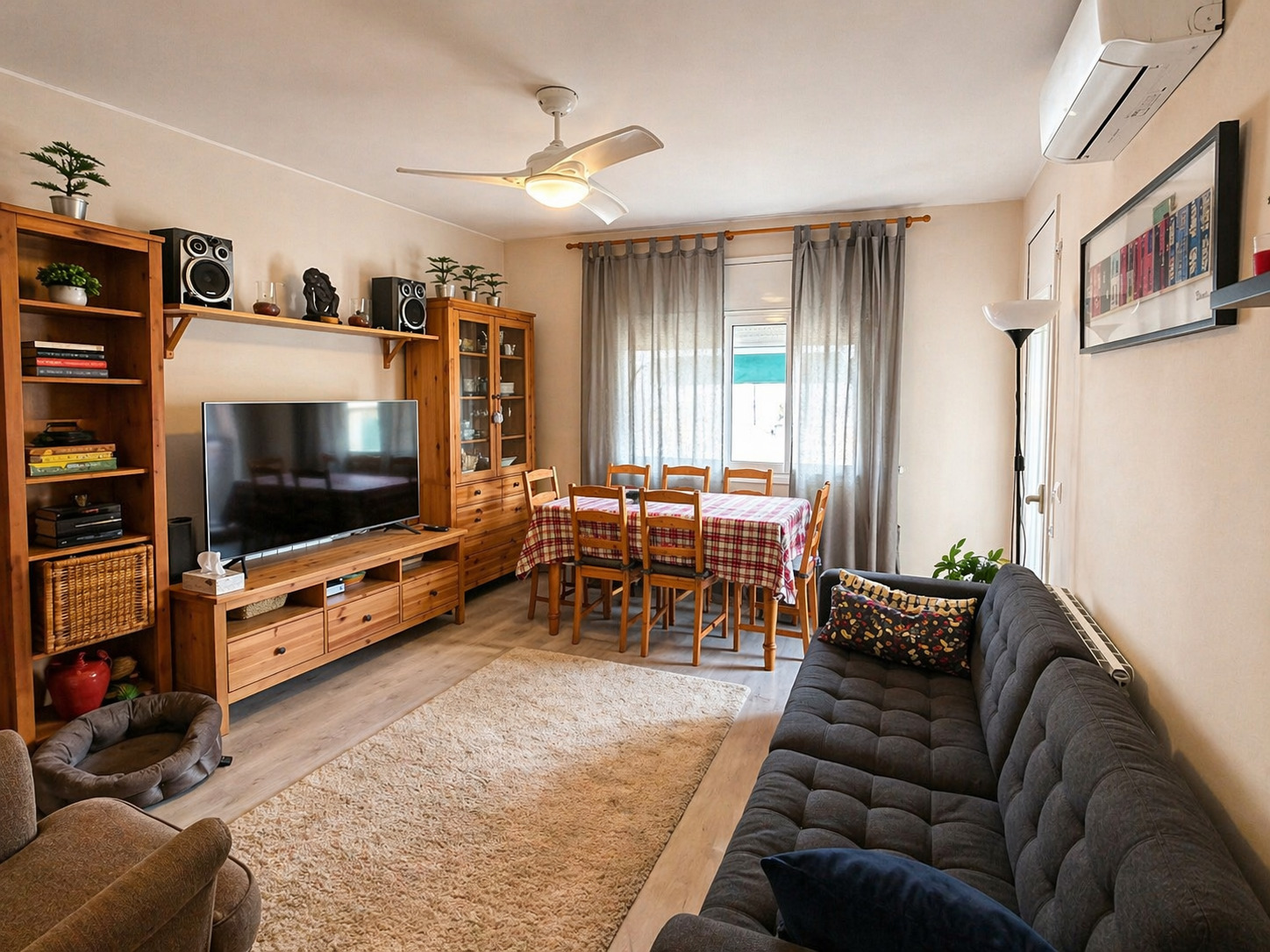 Imagen 2 Piso en venta en Cerdanyola Del Vallès / Junto Paseo Cordellas, cerca del mercado de Serra...