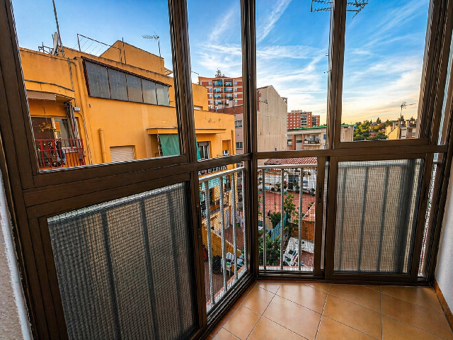Imagen 16 Inmueble 302242 - Piso en venta en Cerdanyola Del Vallès / Junto Paseo Cordellas, cerca del mercado de Serra...