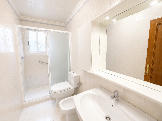 Imagen 8 Inmueble 302502 - Piso en venta en Sabadell / Eixample, a un paso de Avda Barberà