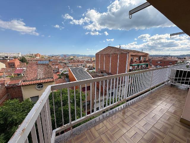 Imagen 1 Inmueble 302502 - Piso en venta en Sabadell / Eixample, a un paso de Avda Barberà
