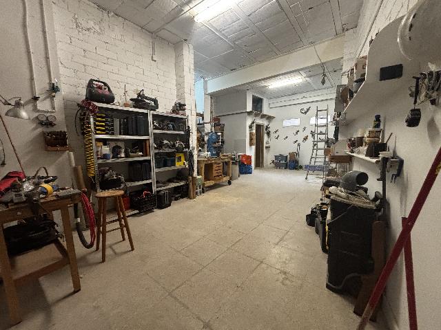 Imagen 2 Inmueble 302640 - Local Comercial en venta en Sabadell / Junto Sol i Padris