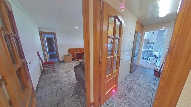 Imagen 8 Inmueble 302855 - Piso en venta en Badia Del Vallès / Muy de cerca de zona Ikea y centro comercial.