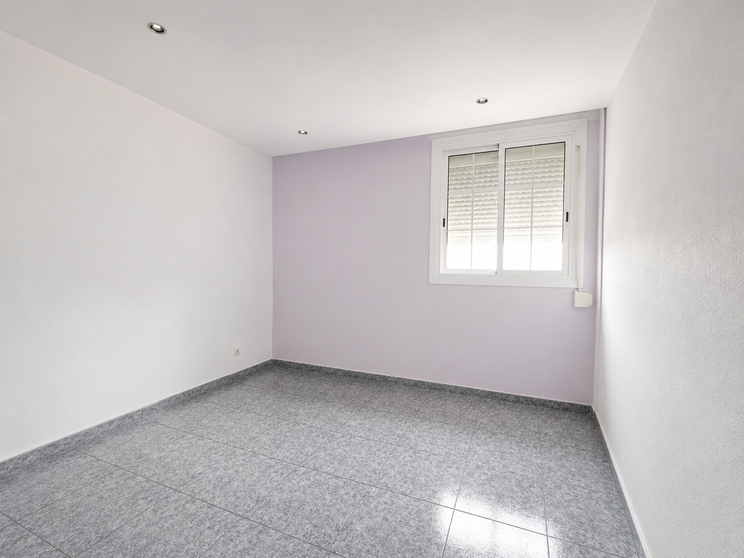 Imagen 8 Piso en venta en Badia Del Vallès / Muy de cerca de zona Ikea y centro comercial.