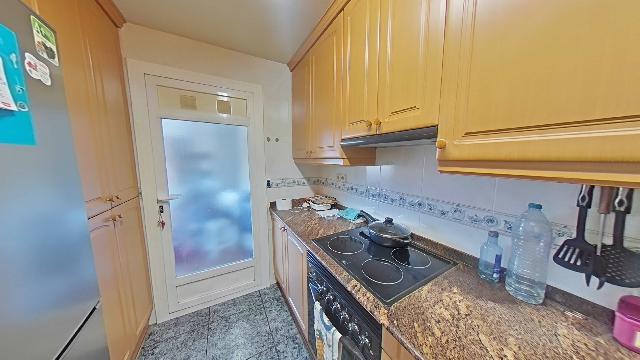 Imagen 6 Inmueble 302855 - Piso en venta en Badia Del Vallès / Muy de cerca de zona Ikea y centro comercial.