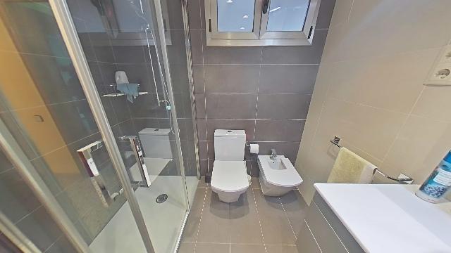 Imagen 38 Inmueble 302956 - Piso en venta en Sabadell / Junto Ronda Pau Vila y cerca de todos los servicios.