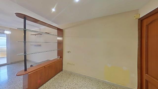 Imagen 6 Inmueble 302956 - Piso en venta en Sabadell / Junto Ronda Pau Vila y cerca de todos los servicios.