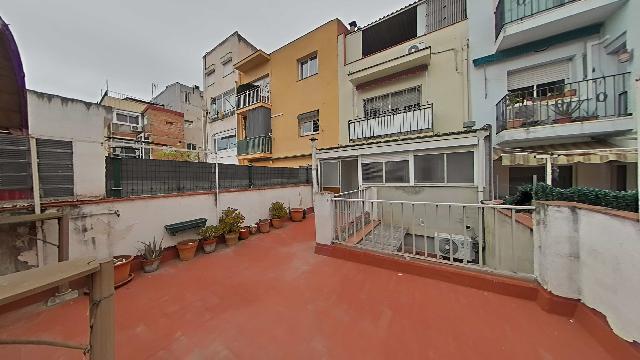 Imagen 30 Inmueble 302956 - Piso en venta en Sabadell / Junto Ronda Pau Vila y cerca de todos los servicios.