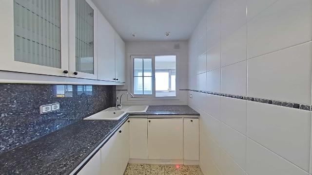 Imagen 41 Inmueble 302956 - Piso en venta en Sabadell / Junto Ronda Pau Vila y cerca de todos los servicios.