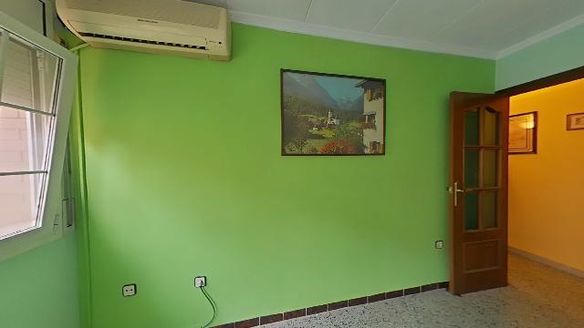Imagen 37 Inmueble 302956 - Piso en venta en Sabadell / Junto Ronda Pau Vila y cerca de todos los servicios.