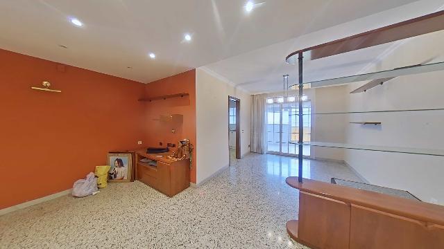 Imagen 14 Inmueble 302956 - Piso en venta en Sabadell / Junto Ronda Pau Vila y cerca de todos los servicios.