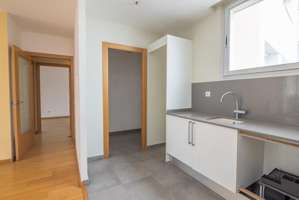 Imagen 3 Piso en alquiler en Sabadell / Zona centro, cerca de Rambla