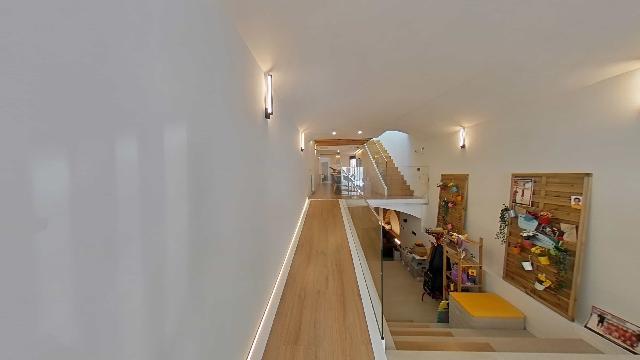 Imagen 4 Inmueble 303144 - Casa Adosada en venta en Sabadell / Creu Alta. Casa inglesa de diseño junto El Corte Inglés