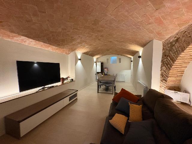 Imagen 3 Inmueble 303144 - Casa Adosada en venta en Sabadell / Creu Alta. Casa inglesa de diseño junto El Corte Inglés