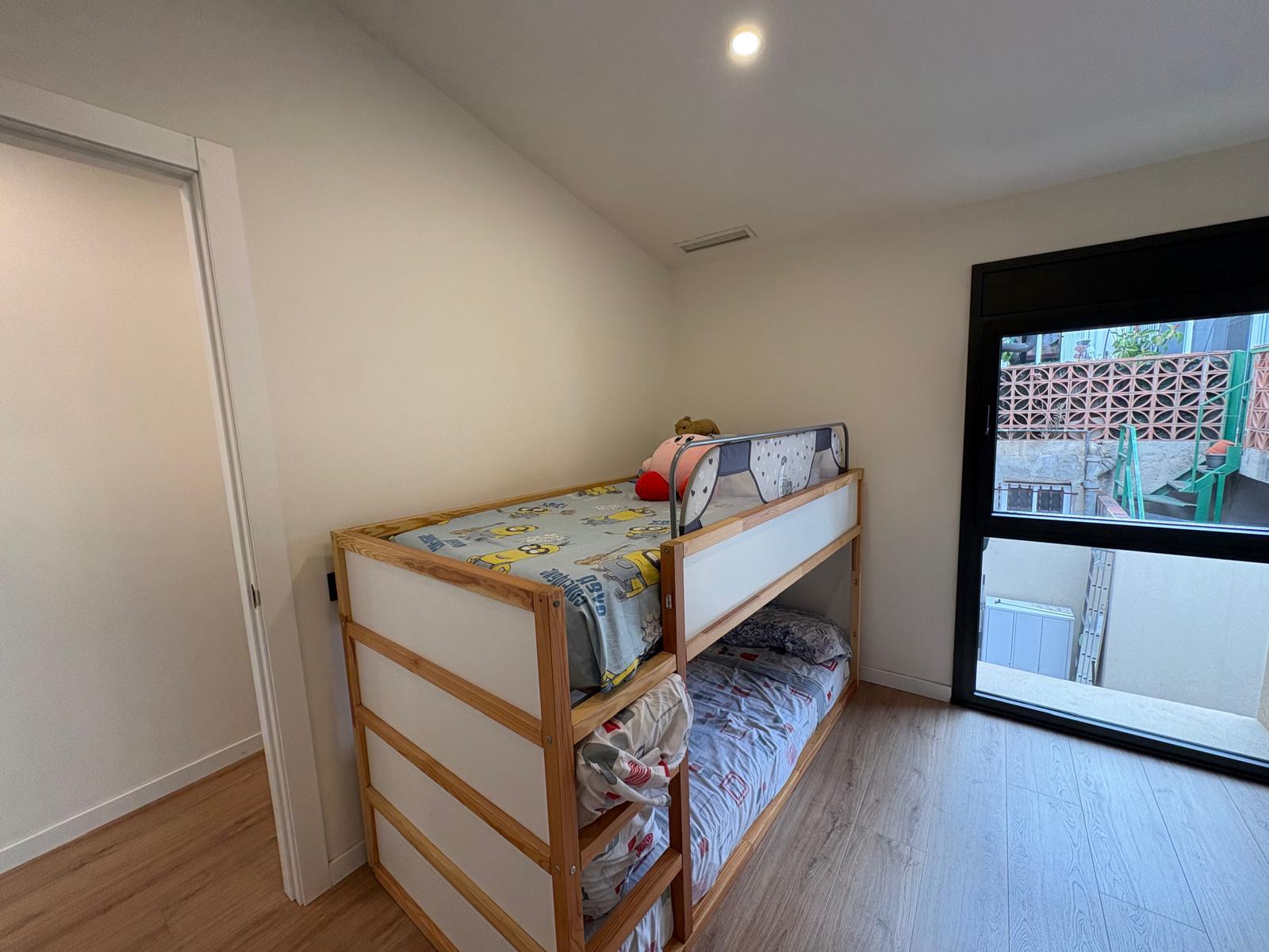 Imagen 23 Casa Adosada en venta en Sabadell / Creu Alta. Casa inglesa de diseño junto El Corte Inglés