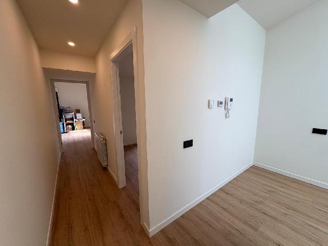 Imagen 31 Inmueble 303144 - Casa Adosada en venta en Sabadell / Creu Alta. Triplex de diseño, junto El Corte Inglés
